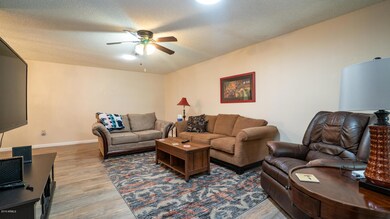 10719 W Santa fe Dr, Sun City, AZ 85351 - photo 4
