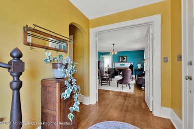 291 Main St Matawan NJ 07747-large-007-0
