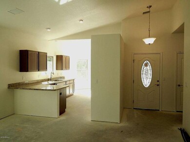 Living to Kitchen