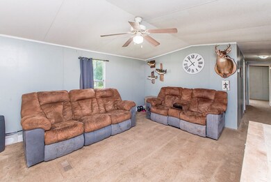 1037 Madison St, McComb, MS 39648 - photo 3