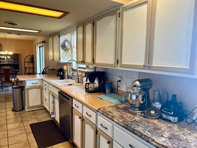 1101 Rose Ave, Alamogordo, NM 88310 - photo 3