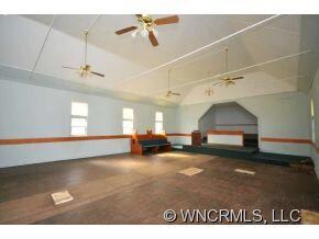 Orig. Pine Floors