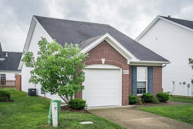 6712 Arbor Creek Dr, Louisville, KY 40228 - photo 2