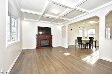 660 Arcadia Rd, Ridgewood, NJ 07450 - photo 4