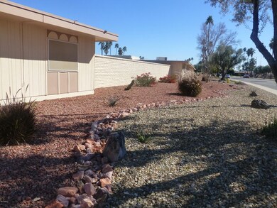 13837 N Thunderbird Blvd, Sun City, AZ 85351 - photo 3