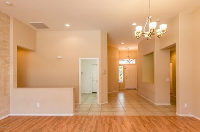 3402 E Thornton AZ-7