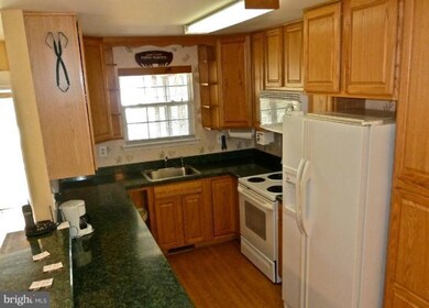 13559 Furbush Rd, Newburg, MD 20664 - photo 6