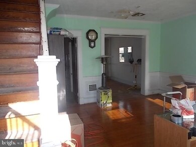 2738 Lauretta Ave, Baltimore, MD 21223 - photo 3