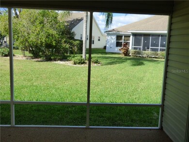 864 Evelynton Loop, The Villages, FL 32162 - photo 3