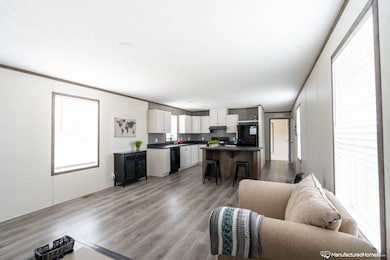 808 Stanley St unit 900, Logansport, IN 46947 - photo 2