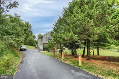 470 N 48th St, Harrisburg, PA 17111 - photo 4