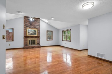 123 Oldefield Farms unit 123, Enfield, CT 06082 - photo 6