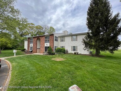 8-4 Seattle Ct, Freehold, NJ 07728 - photo 2