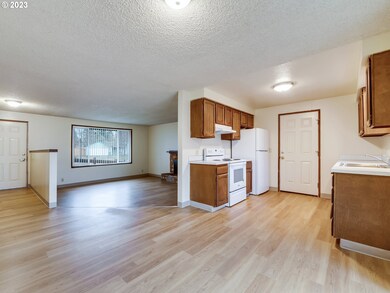 3990 Josh St, Eugene, OR 97402 - photo 6