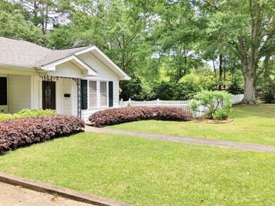 210 Mississippi St, McComb, MS 39648 - photo 2