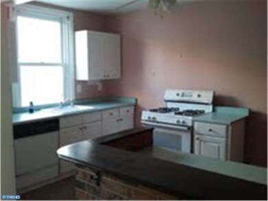 4321 Chippendale St, Philadelphia, PA 19136 - photo 4