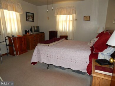 87 Peterman Rd, Pottstown, PA 19465 - photo 4