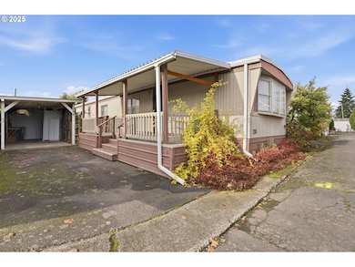 205 W Heintz St unit 708, Molalla, OR 97038 - photo 2