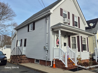 15 Harvard St, Gloucester, MA 01930 - photo 2