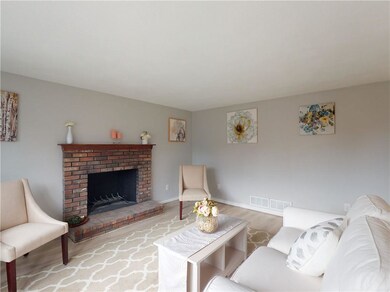 1939 New London Turnpike, West Warwick, RI 02893 - photo 7