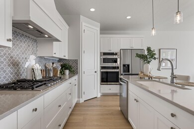 653 W Beach Front Place, Saint George, UT 84770 - photo 6