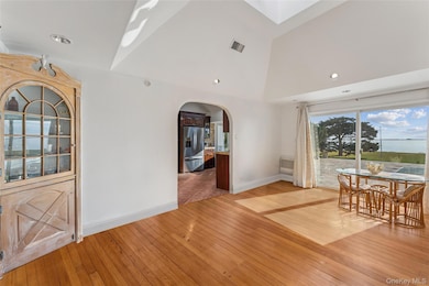 6 Last Ln, Hampton Bays, NY 11946 - photo 6