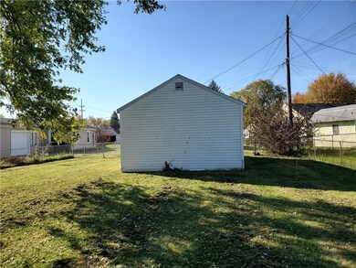 3232 S Brotherton St, Muncie, IN 47302 - photo 7