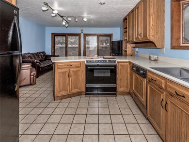 1 Valley View Dr, Collinsville, IL 62234 - photo 7