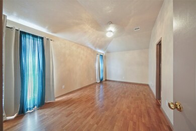 8818 Wild Basin Dr, Houston, TX 77088 - photo 7