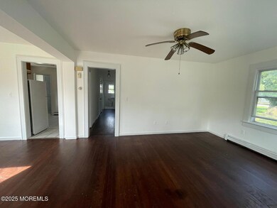 399 W Park Ave unit 1, Oakhurst, NJ 07755 - photo 3