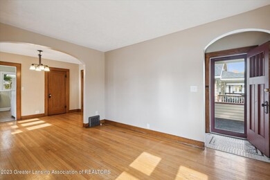 1838 Delevan Ave, Lansing, MI 48910 - photo 6