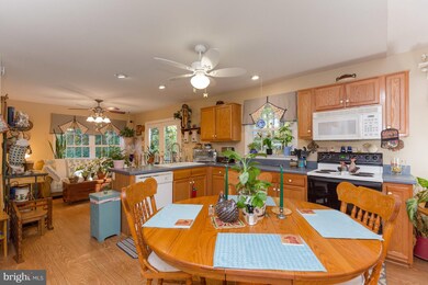 109 Land Or Dr, Ruther Glen, VA 22546 - photo 6