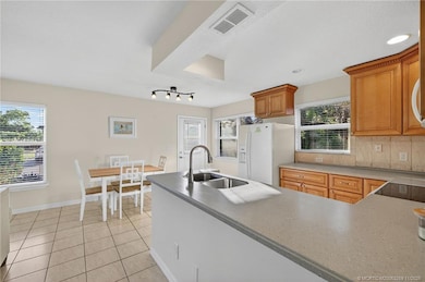 2929 SE Ocean Blvd unit 147-5, Stuart, FL 34996 - photo 5