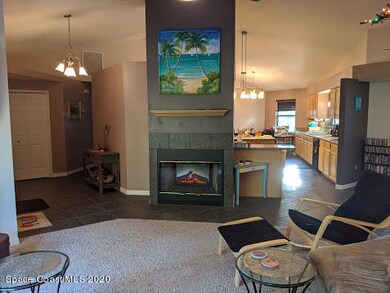 LivingRm_Entrance_Kitchen