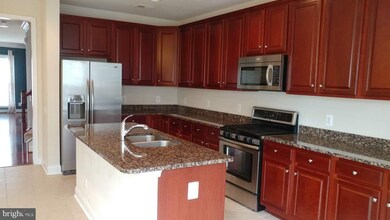 20639 Sibbald Square, Ashburn, VA 20147 - photo 3