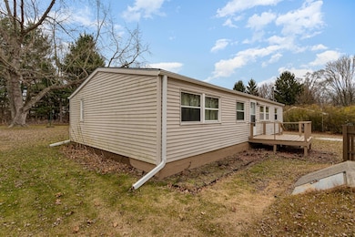 6945 NE Suburban Dr, Michigan City, IN 46360 - photo 3