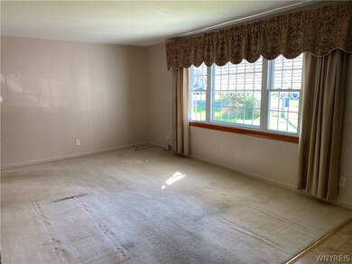 185 Doyle Dr, North Tonawanda, NY 14120 - photo 3