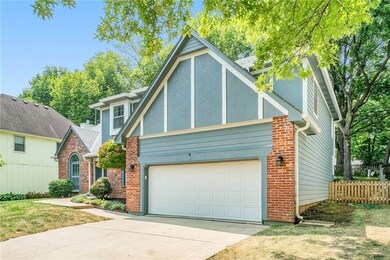 8352 Oakview Cir, Lenexa, KS 66215 - photo 5