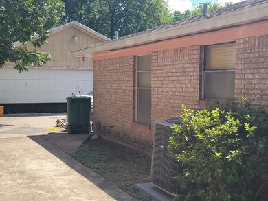 4302 Oxford St, Houston, TX 77022 - photo 2