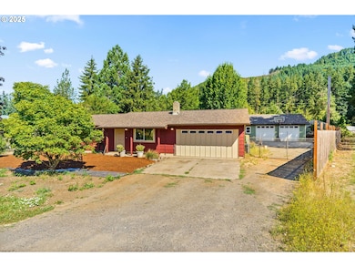 34755 Row River Rd, Cottage Grove, OR 97424 - photo 2