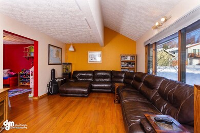 Living Room 8322-SMALL