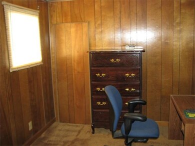 259 Millers Falls Rd unit 17, Turners Falls, MA 01376 - photo 3