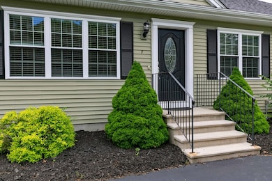 7 Herricks Ln, Millbury, MA 01527 - photo 3