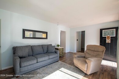 205 E Graham Ave, Lansing, MI 48910 - photo 4