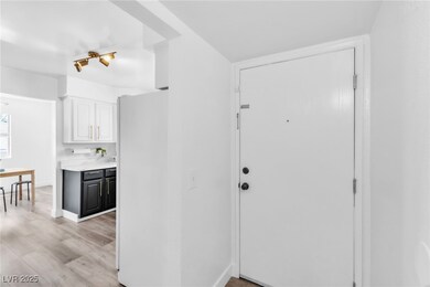 3151 Soaring Gulls Dr, 
 #2136, Las Vegas, Nv 891