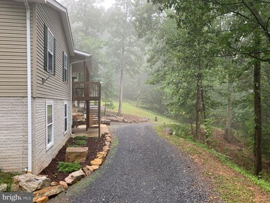 263 Boiling Springs Ct, Gerrardstown, WV 25420 - photo 7