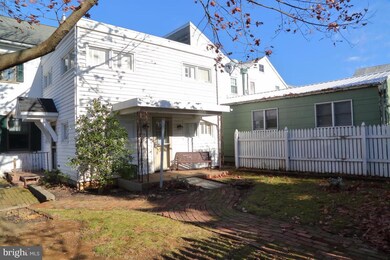 744 W Main St, Mount Joy, PA 17552 - photo 3