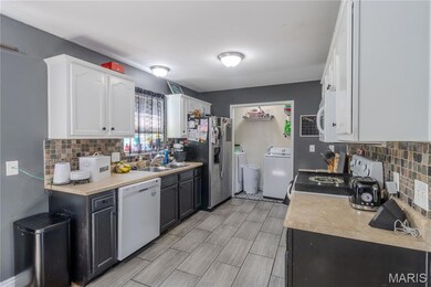 121 Valley Way, Saint Robert, MO 65584 - photo 6