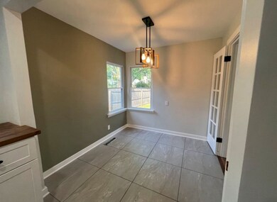 127 W 14th Ave, Naperville, IL 60563 - photo 4