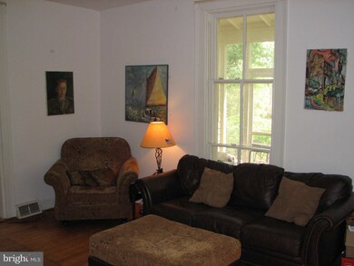 8582 Springs Dr, Warrenton, VA 20186 - photo 4